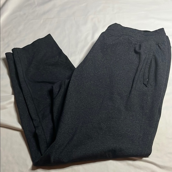 Lululemon Straight Legged Athletic Pants - Picture 1 of 9
